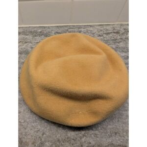 Vintage Womens Glamour Felts Tan Flat Cap Cabbie, Merrimac‎ Hat Corp